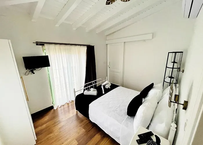 Dora Hotel Alaçatı