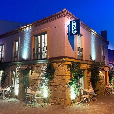 Hotel Dora